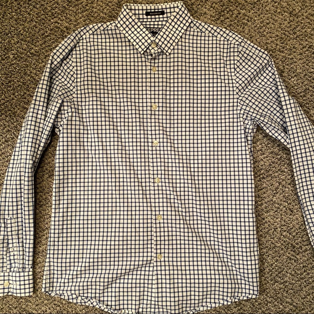 Express Men’s Modern Fit Dress Shirt - Sz Medium